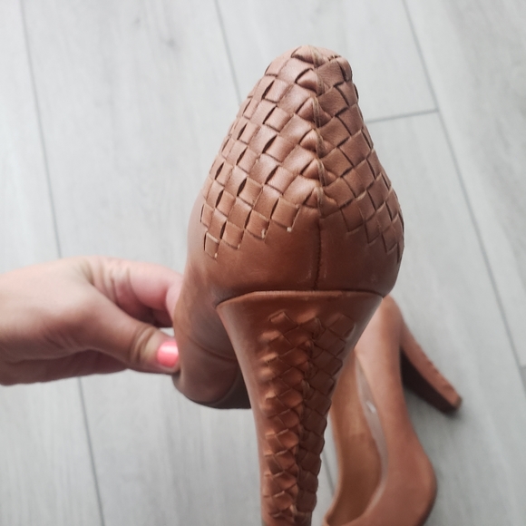 4 for $20 - High heels - Picture 2 of 4